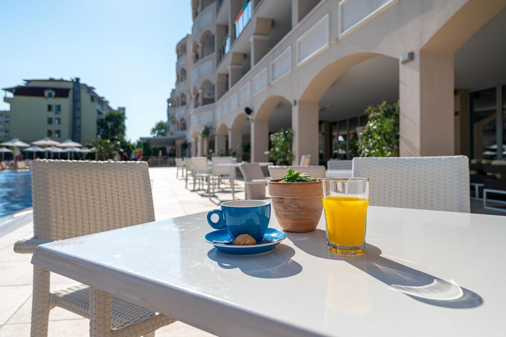 Belvedere Hotel 프리모르스코 외부 사진